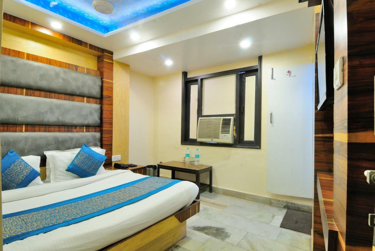 Hotel Lahorimal Deluxe New Delhi Exterior photo