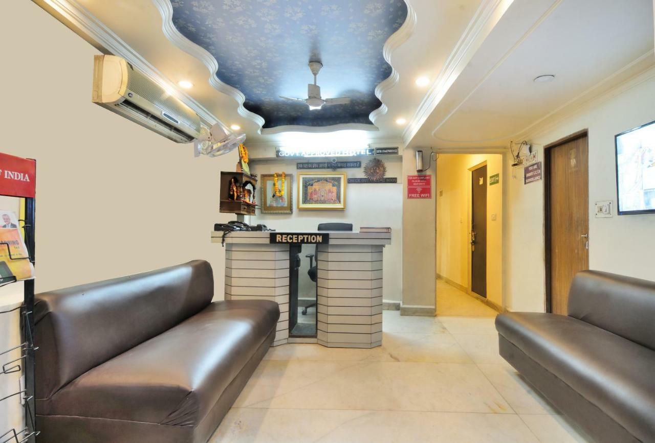 Hotel Lahorimal Deluxe New Delhi Exterior photo